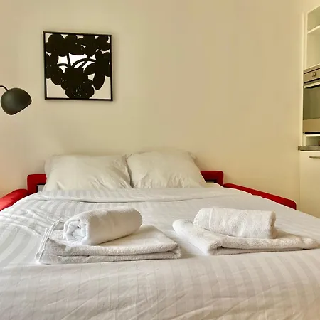 «residence De La Plage» Calme, Neuf, Proche Centre Apartment Menton